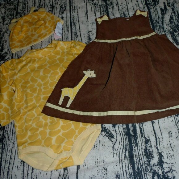 GYMBOREE Baby Giraffe 6-12 Month Dress Bodysuit Hat Outfit NWT - Picture 2 of 5